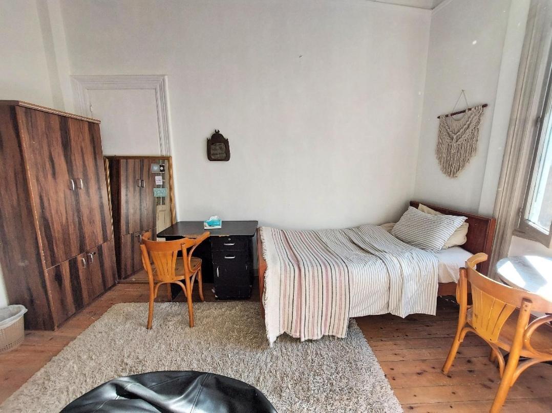 אלכסנדריה Arab Hostel, Welcoming All Solo And Groups Travellers But, Unmarried Couples Not Allowed מראה חיצוני תמונה