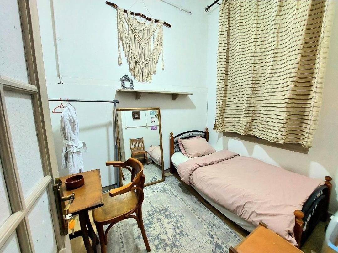 אלכסנדריה Arab Hostel, Welcoming All Solo And Groups Travellers But, Unmarried Couples Not Allowed מראה חיצוני תמונה