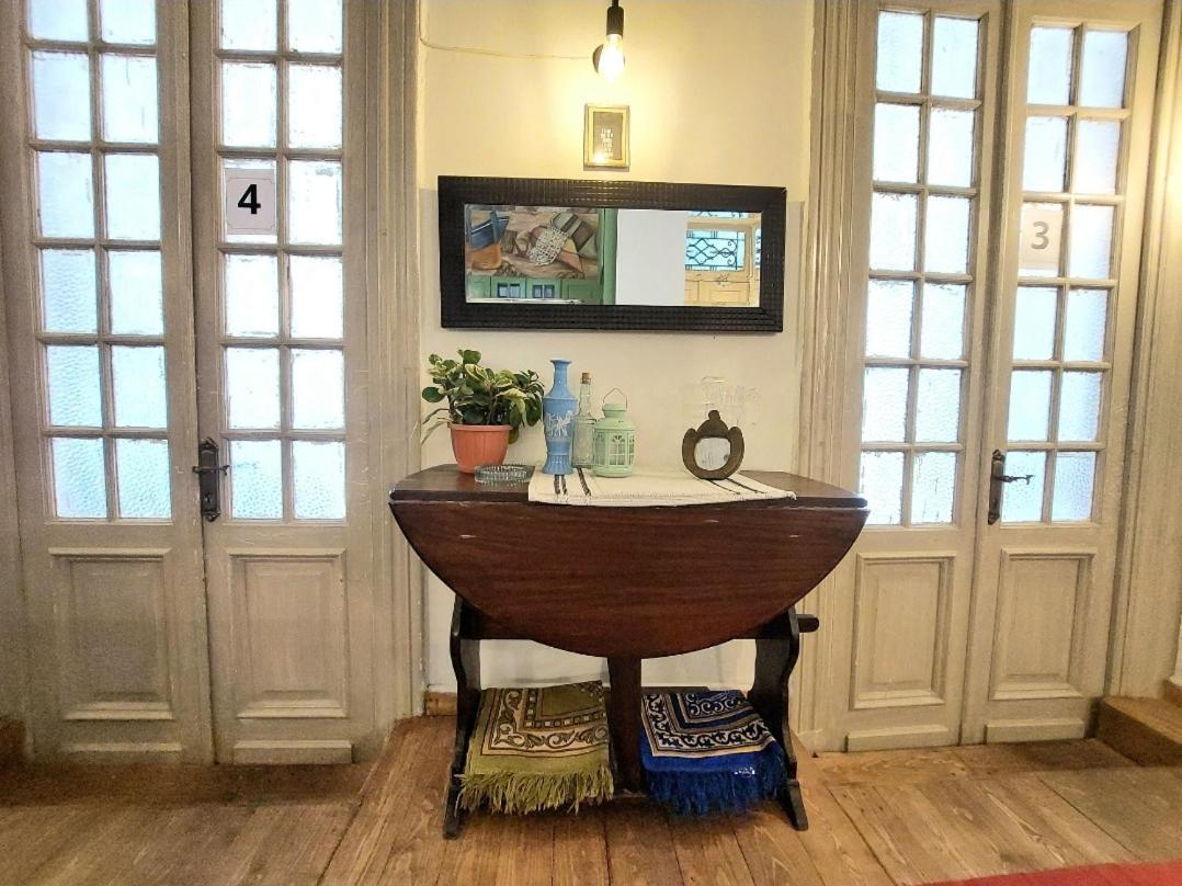 אלכסנדריה Arab Hostel, Welcoming All Solo And Groups Travellers But, Unmarried Couples Not Allowed מראה חיצוני תמונה