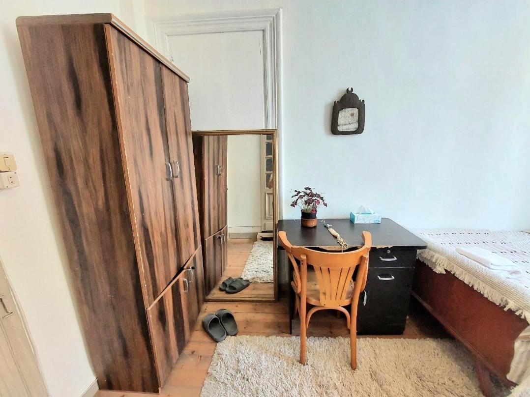 אלכסנדריה Arab Hostel, Welcoming All Solo And Groups Travellers But, Unmarried Couples Not Allowed מראה חיצוני תמונה